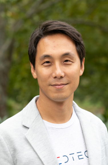 류승완  Ian Ryu