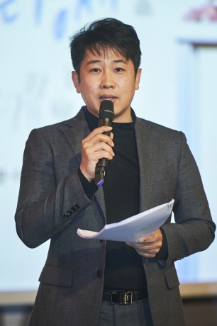 이진우 Jin-woo Lee 