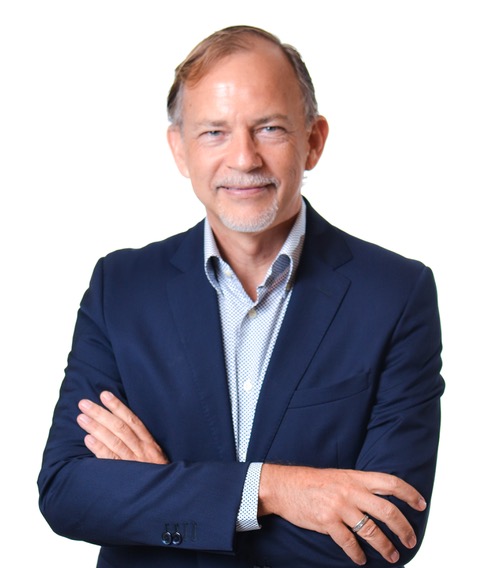 Claus J. Karthe